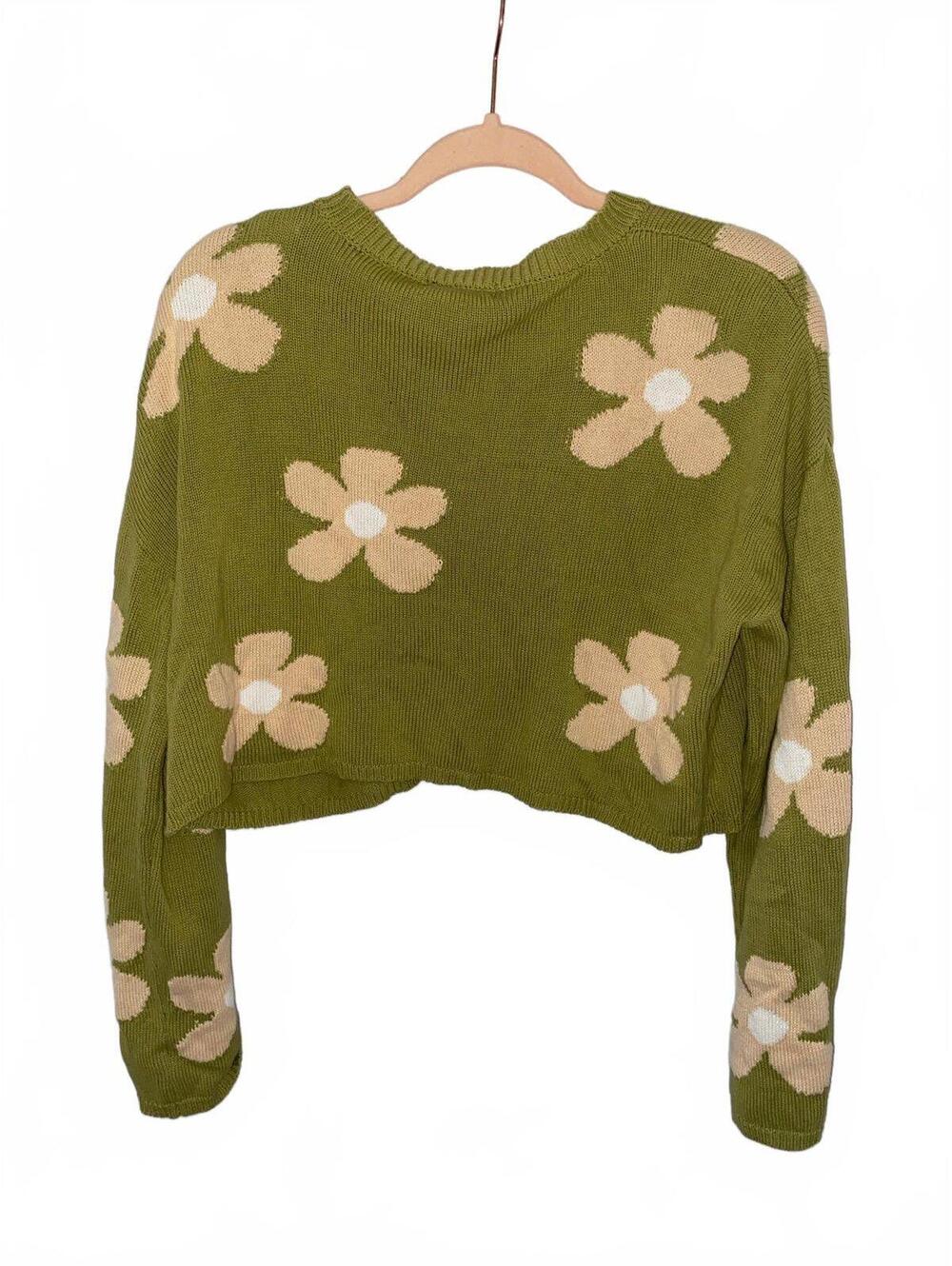 Vestique Cropped flower sweater size S